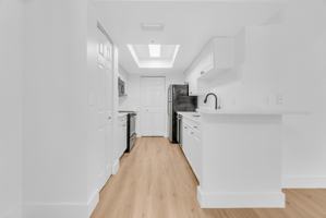 featured image of 400 Crestwood Court North