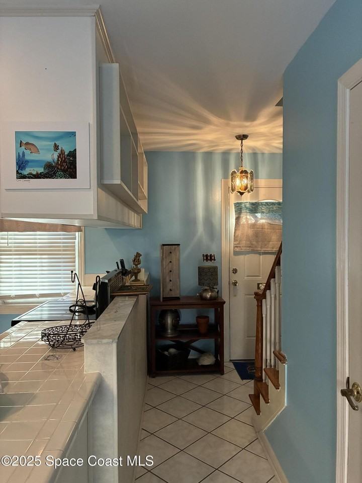 918 Jamestown Avenue #918-89 - Photo 5 of 25