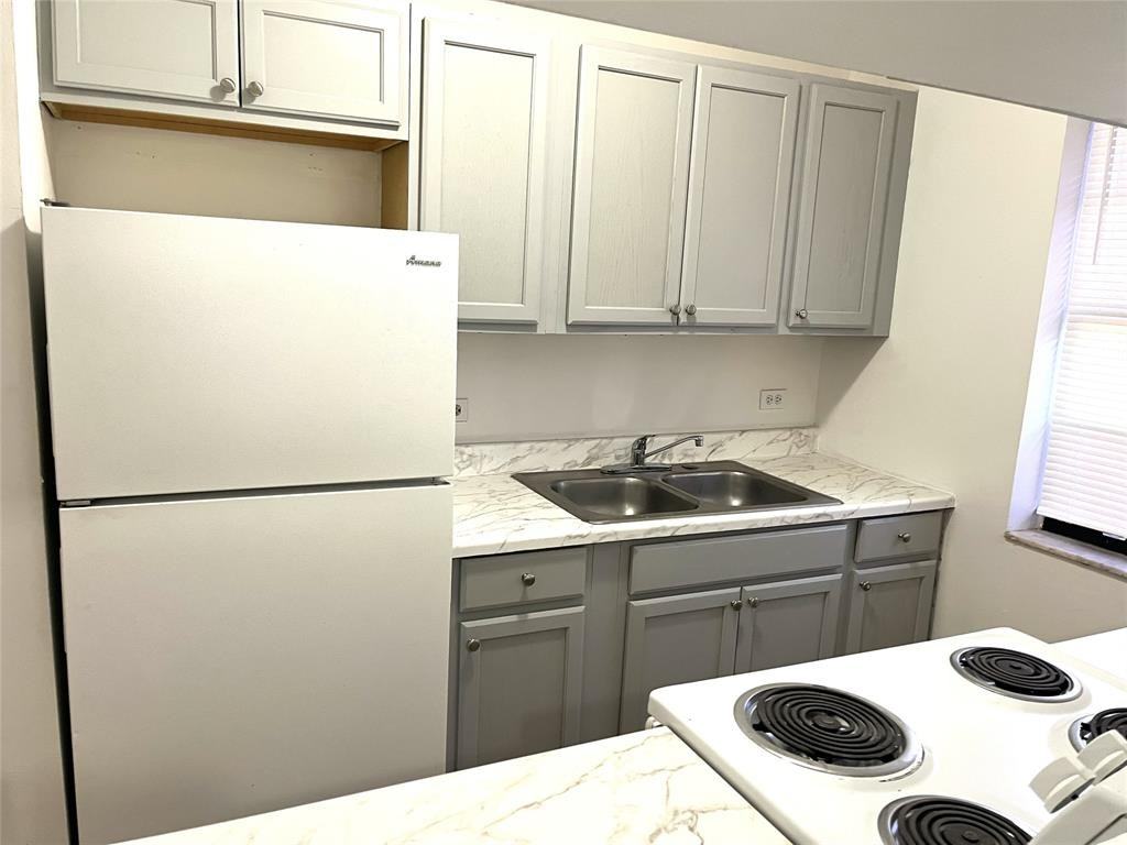 6144 Southwest 35th Street #6144-13 - Photo 5 of 14