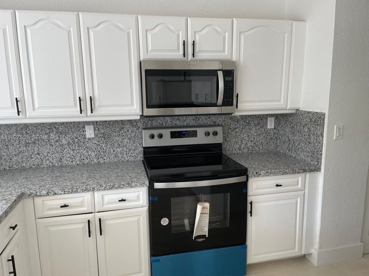 15964 Sw 139th St #15964 - Photo 3 of 22