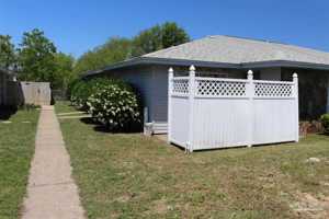 featured image of 3352 Green Briar Cir #3352C