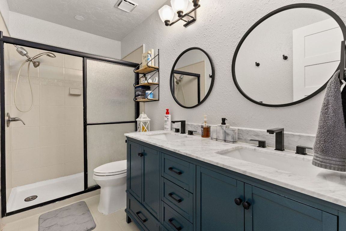 5400 Alexis Cove #5400 - Photo 4 of 34