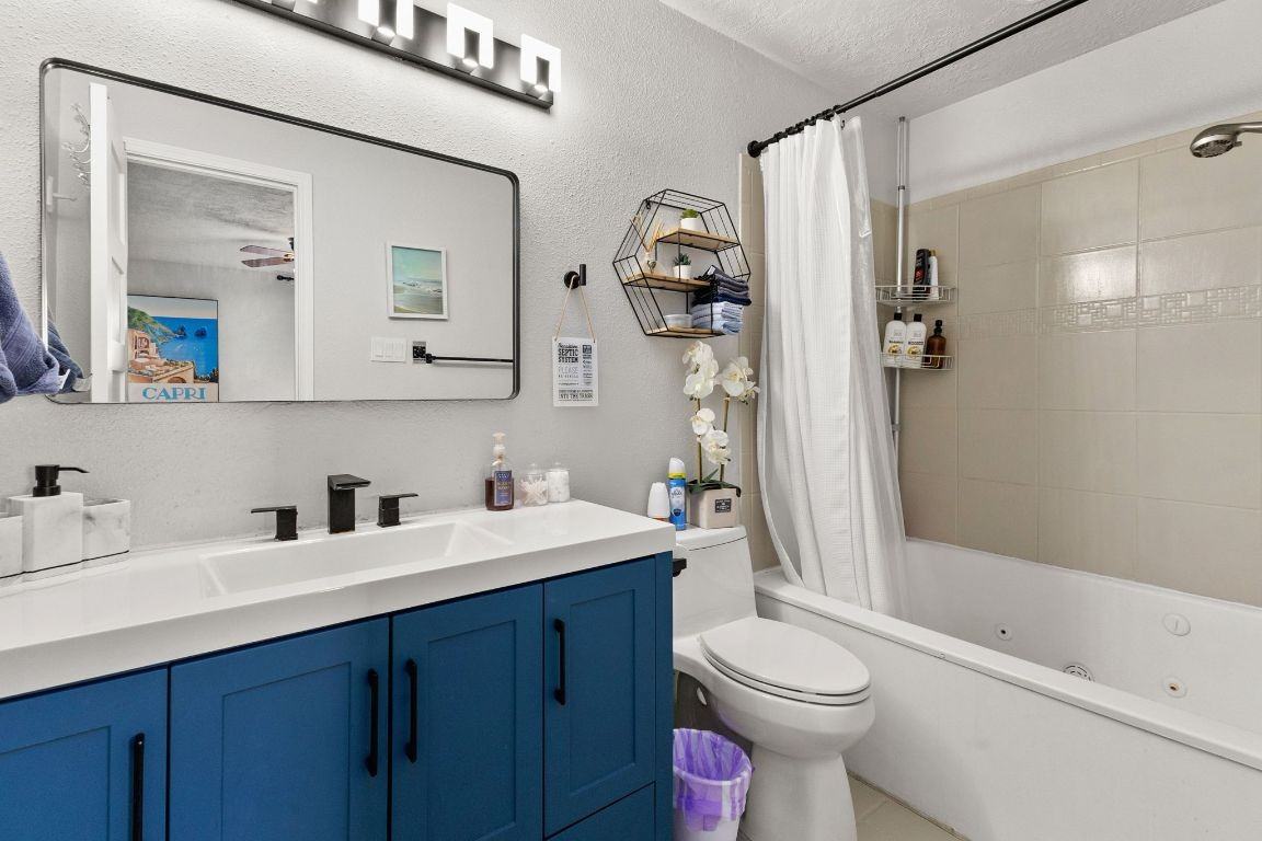 5400 Alexis Cove #5400 - Photo 6 of 34