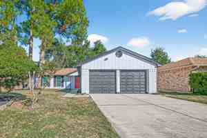 featured image of 11434 Loyola Drive #11434