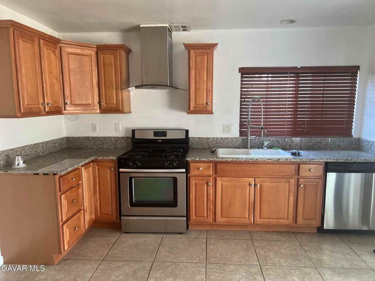 42901 Alep St #42901 - Photo 3 of 11