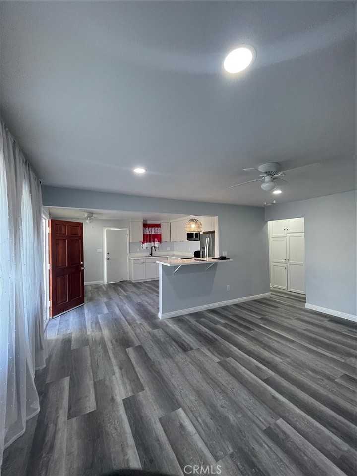 3334 West 139th Street #3334 - Photo 3 of 15