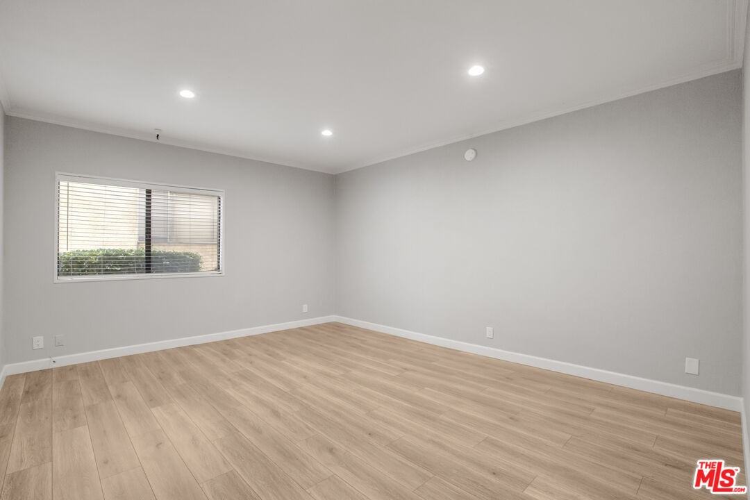 8642 Gregory Way #8642-103 - Photo 5 of 37