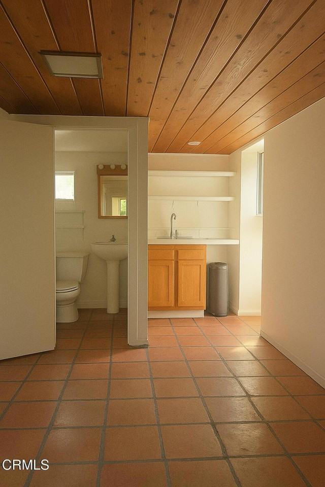 1115 North Signal Street #1115 - Photo 5 of 5