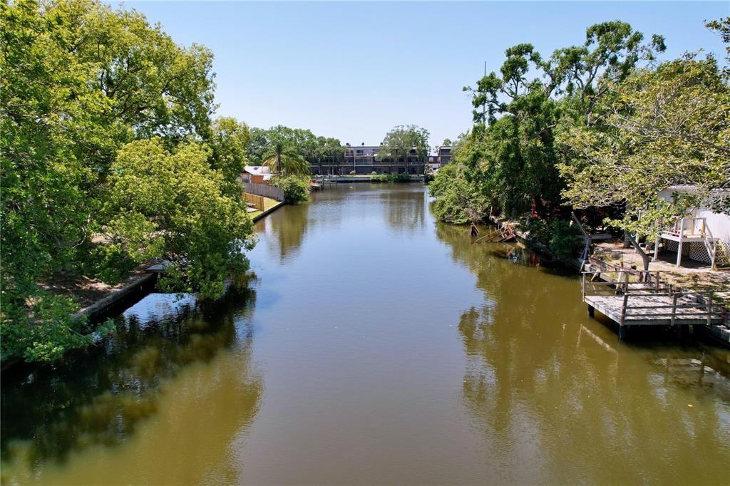 5806 Liverpool Dr #5806 - Photo 6 of 25