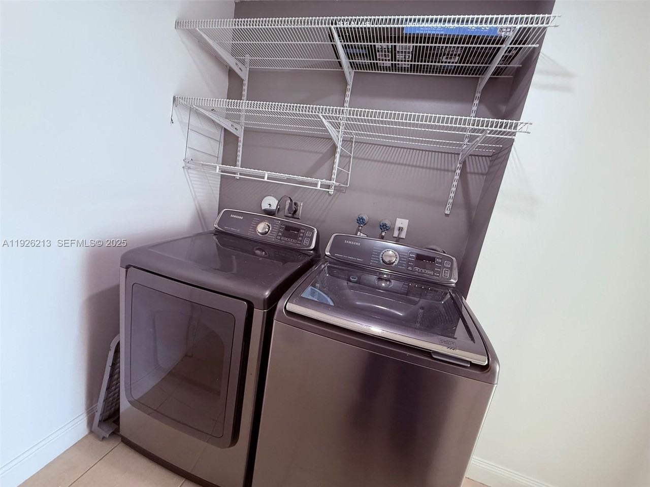 15124 Southwest 141st Terrace #15124 - Photo 2 of 22