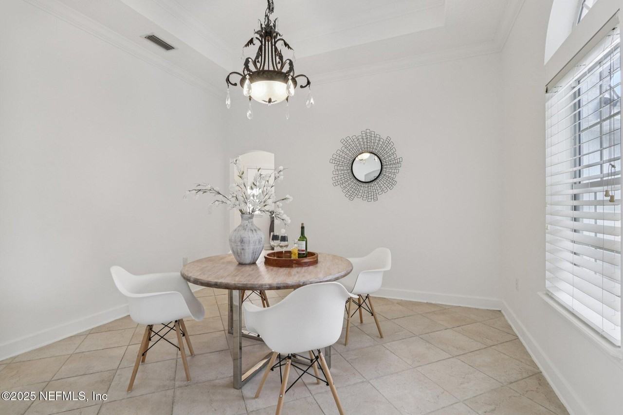 10008 Sifton Court #10008 - Photo 7 of 50