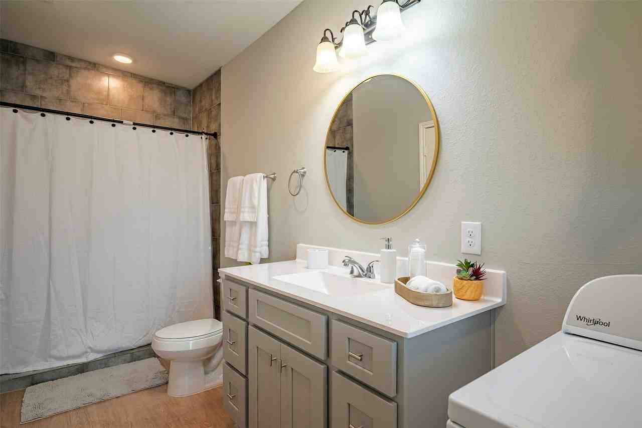 1714 Mary Street #1714A - Photo 6 of 17