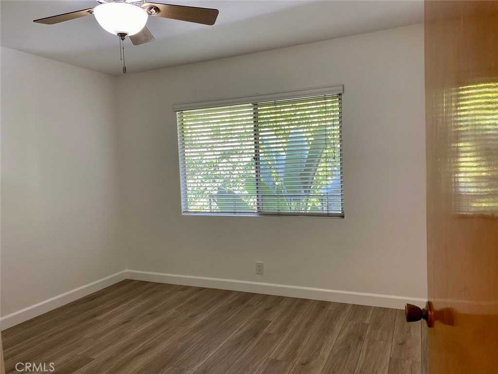 241 Newport Avenue #241-5 - Photo 5 of 8