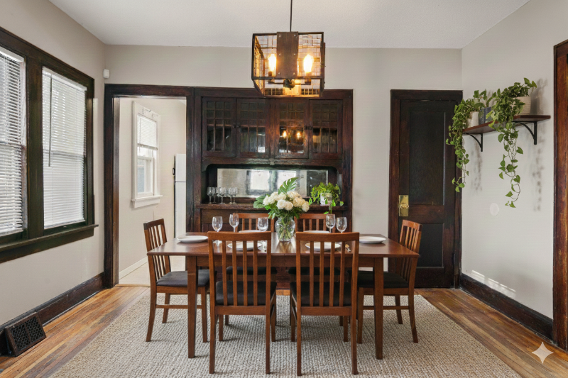 3251 North Knox Avenue - Photo 2 of 24