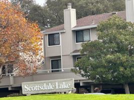 featured image of 33 Lakeview Court #33