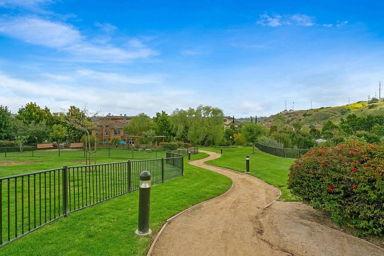 2680 Piantino Cir #2680 - Photo 3 of 32