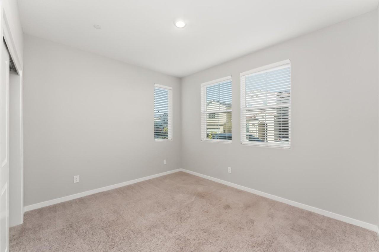 7020 Talmage Court #7020 - Photo 7 of 40