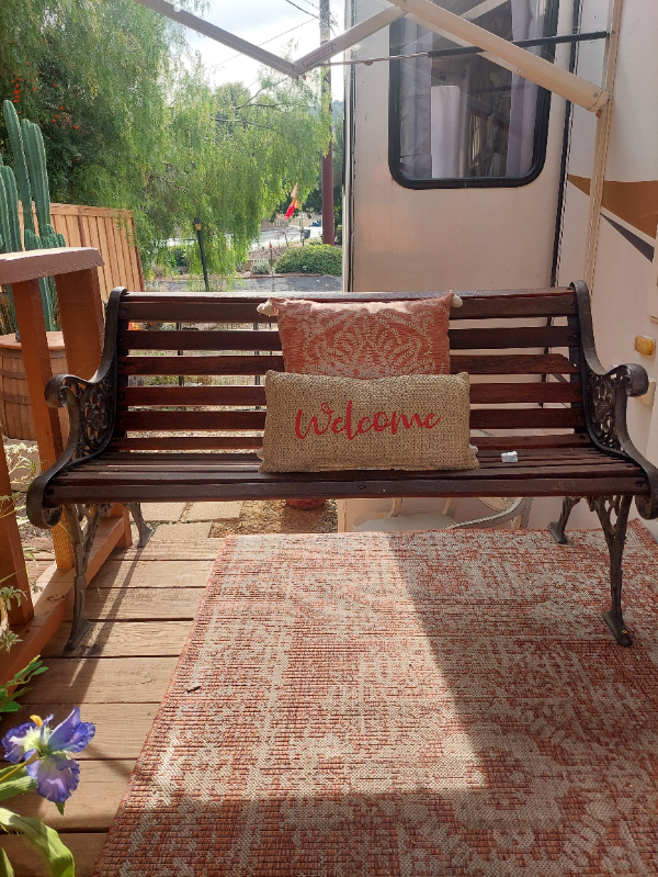 9204 Old Castle Rd - Photo 3 of 18