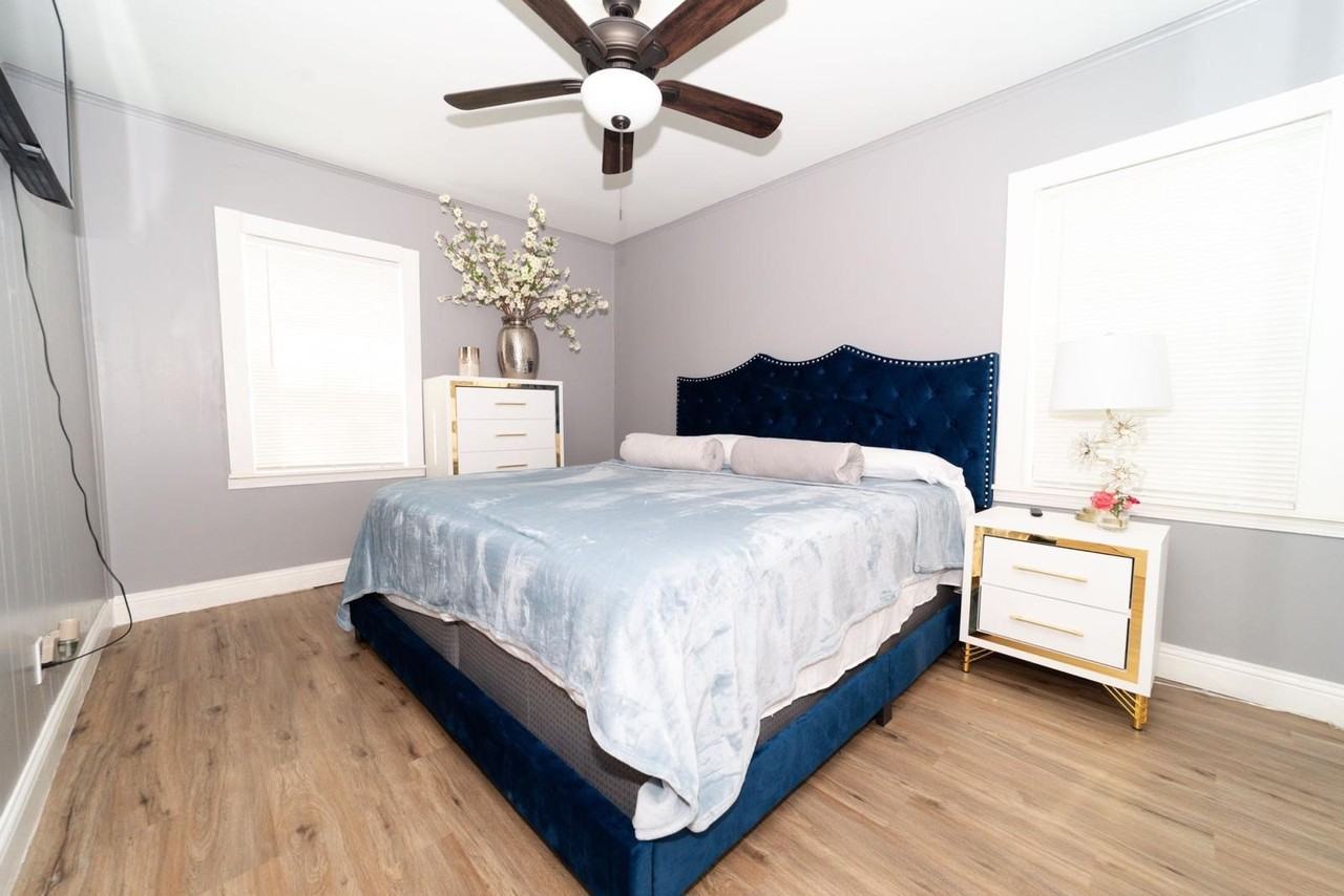 1502 Acacia Drive #1502 - Photo 2 of 14