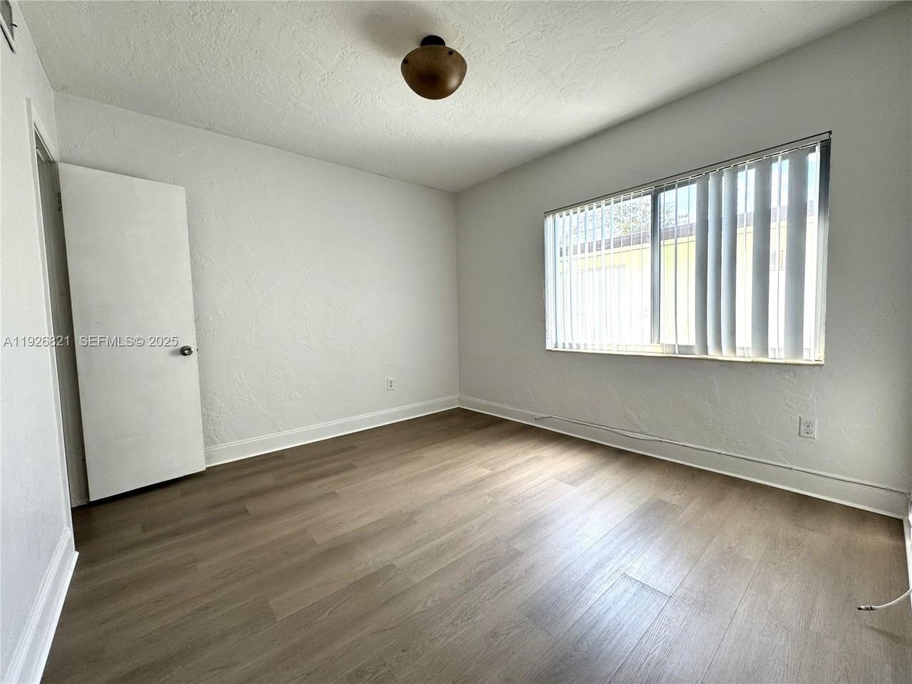 261 Hibiscus Dr #261-5 - Photo 2 of 11