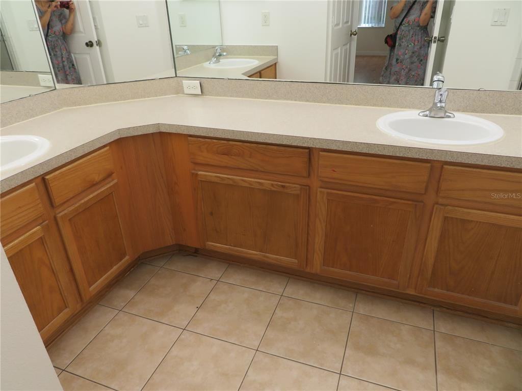 2458 Temple Grove Lane #2458 - Photo 3 of 14