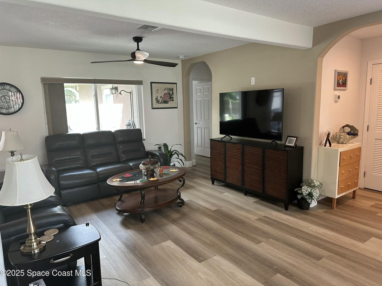 574 Dianne Dr #574 - Photo 2 of 23