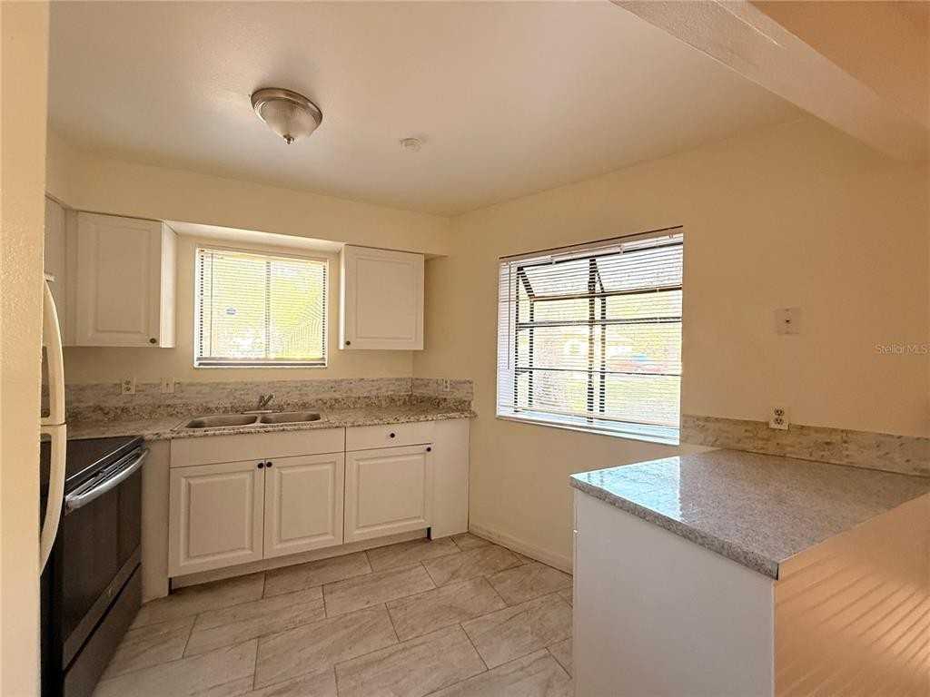 1708 Foxhall Circle #1708