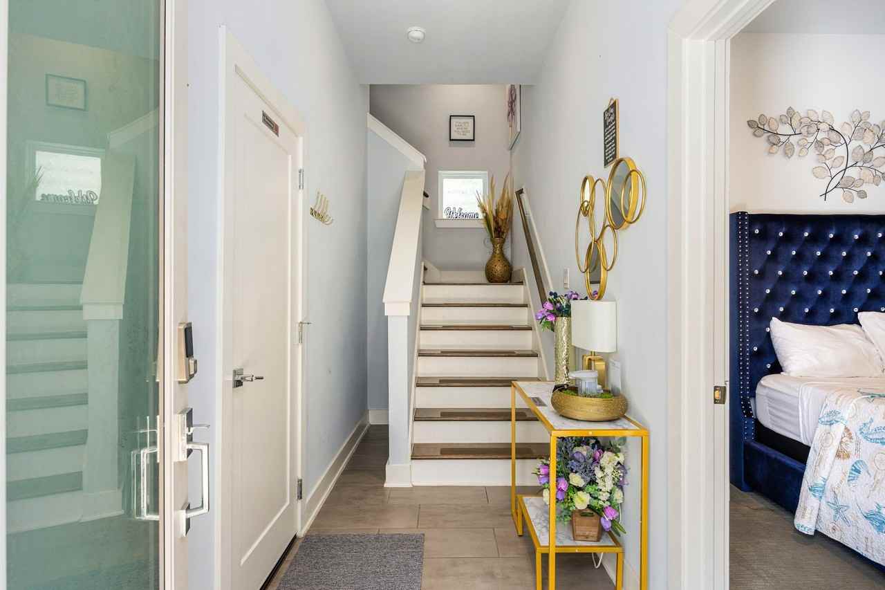 5815 Fairdale Lane #5815C - Photo 5 of 25