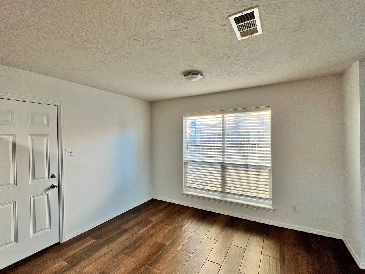 16039 Bear Hill Drive #16039 - Photo 4 of 12