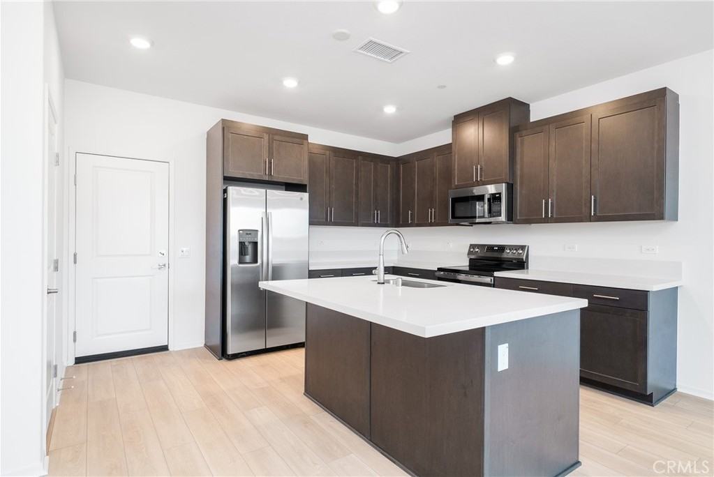 3560 S Eichler Paseo #3560-101 - Photo 5 of 35