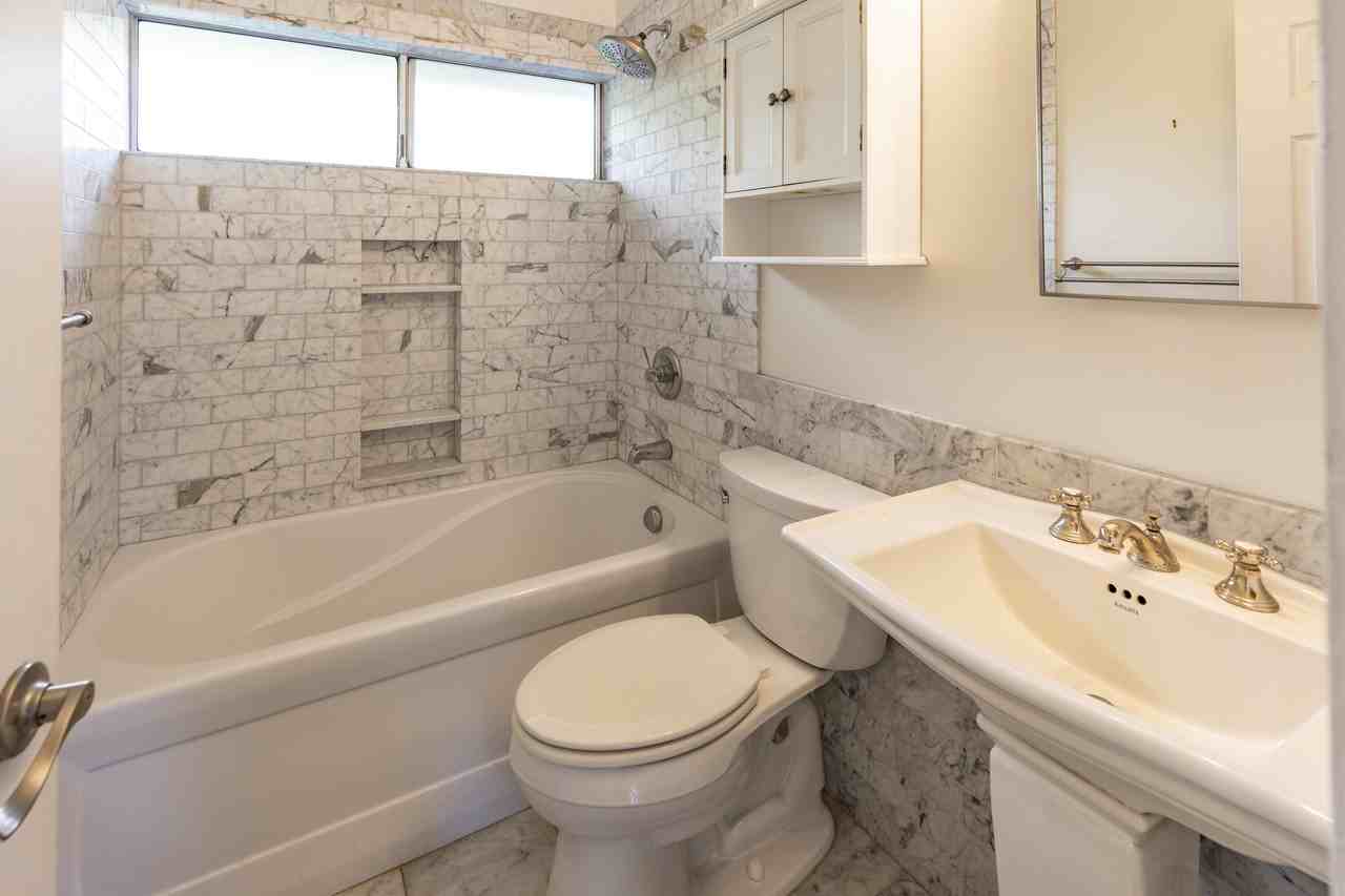 77 Skyline Cir #77 - Photo 4 of 11