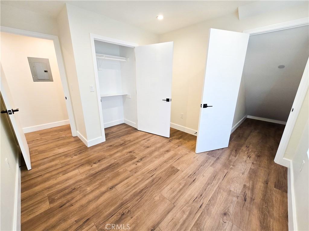 1774 1/2 W 37th Pl #1774 - Photo 6 of 12