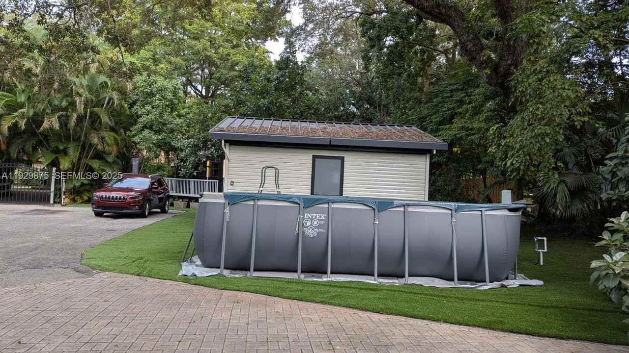 5511 Woodland Lane #5511