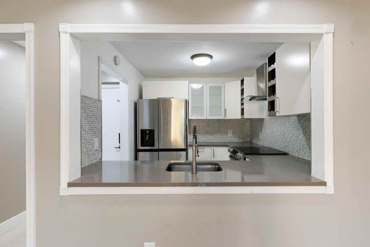 811 Southeast 4th Avenue