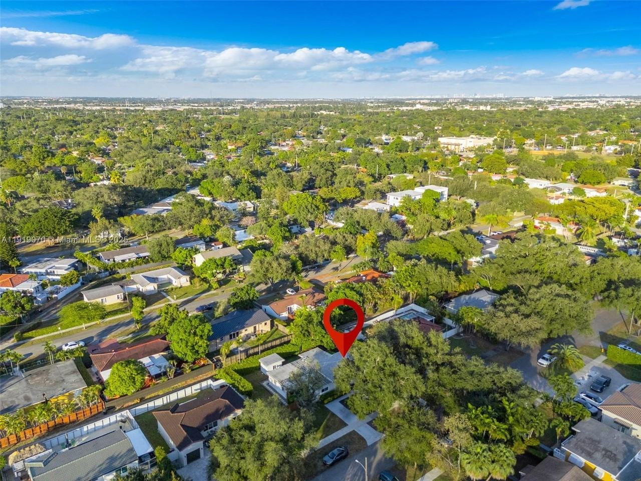 333 Linwood Drive #333-1 - Photo 4 of 44