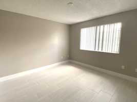 featured image of 1600 Crestwood Court South