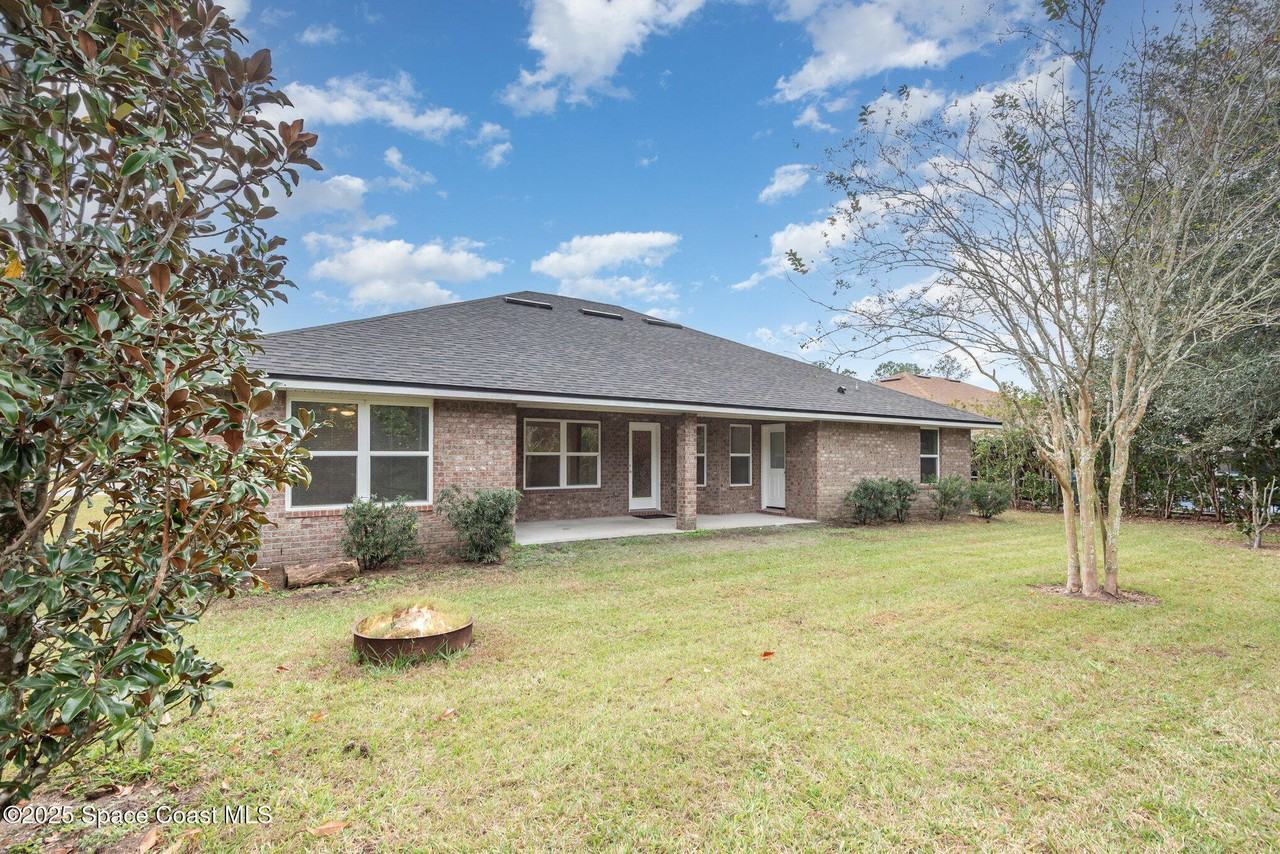 49 Pine Circle Drive #49 - Photo 7 of 21