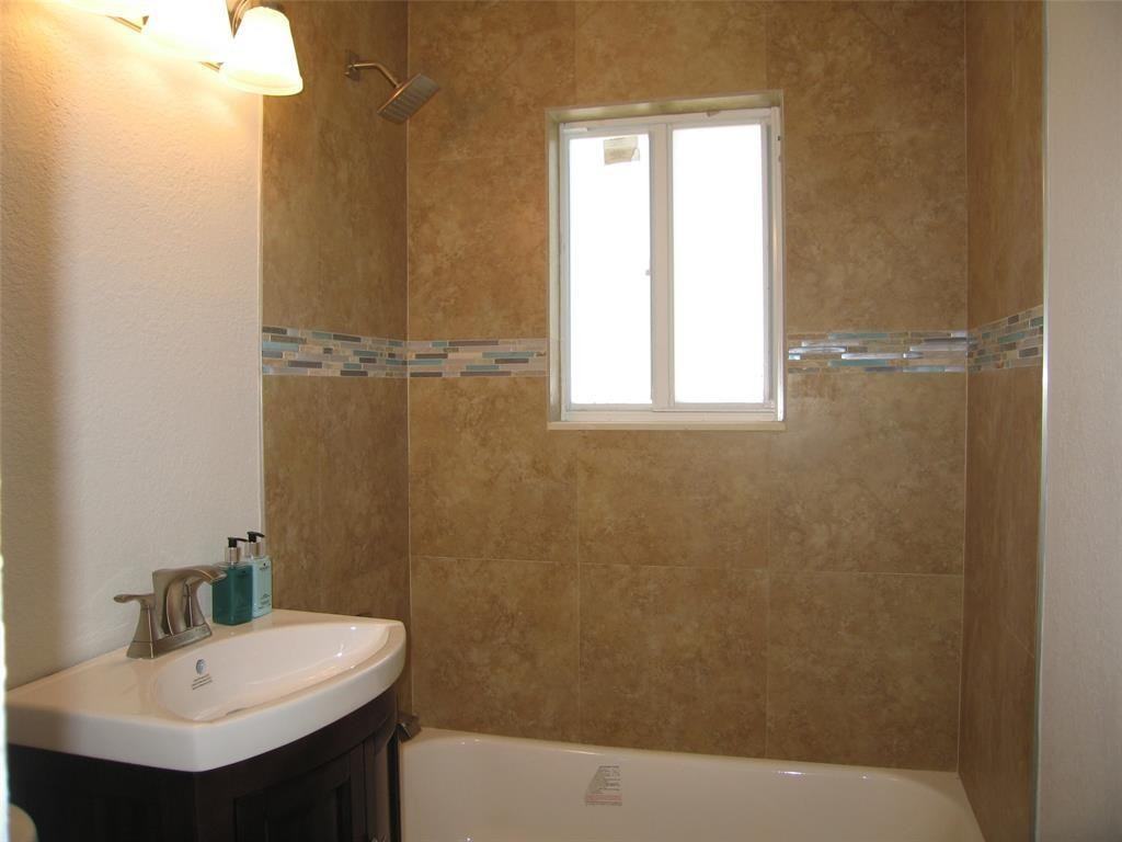 335 Sw 17th St #335 - Photo 4 of 6