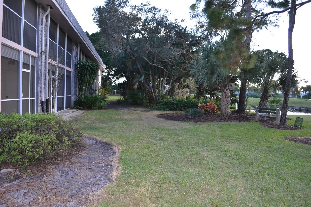 18081 Se Country Club Dr - Photo 4 of 39