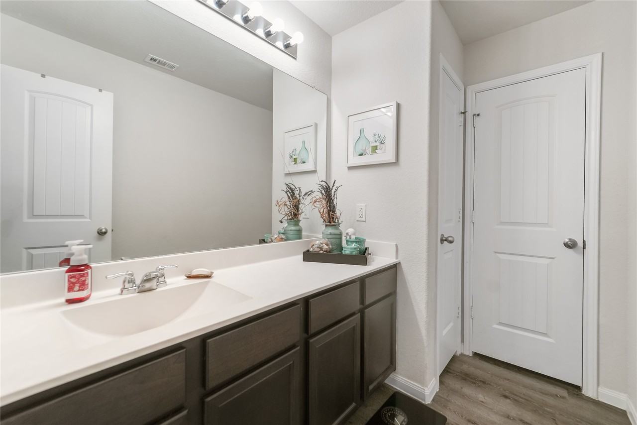 23659 Goodfellow Drive #23659 - Photo 3 of 25