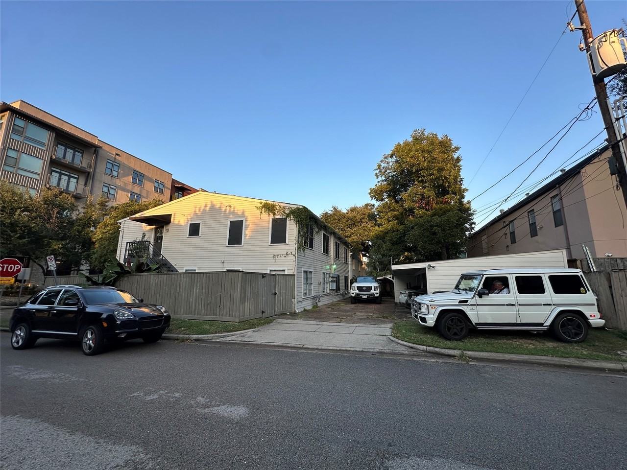 2327 Branard Street #2327-5 - Photo 7 of 17