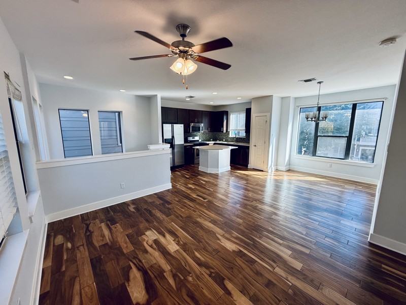 1501 Lorraine Loop - Photo 5 of 30