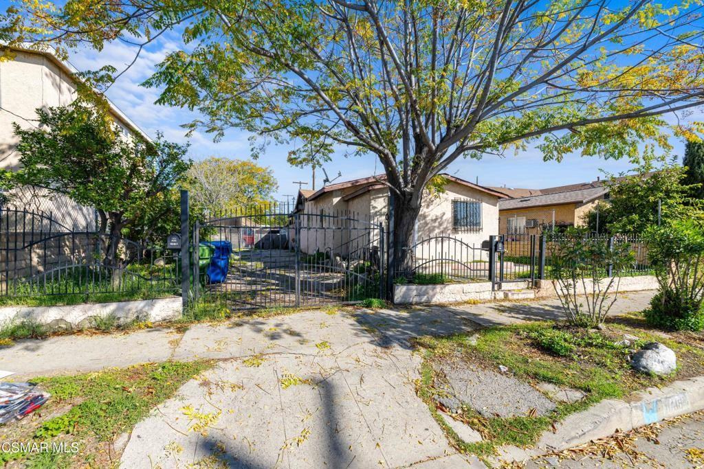 11018 Sutter Avenue #11018 - Photo 5 of 25