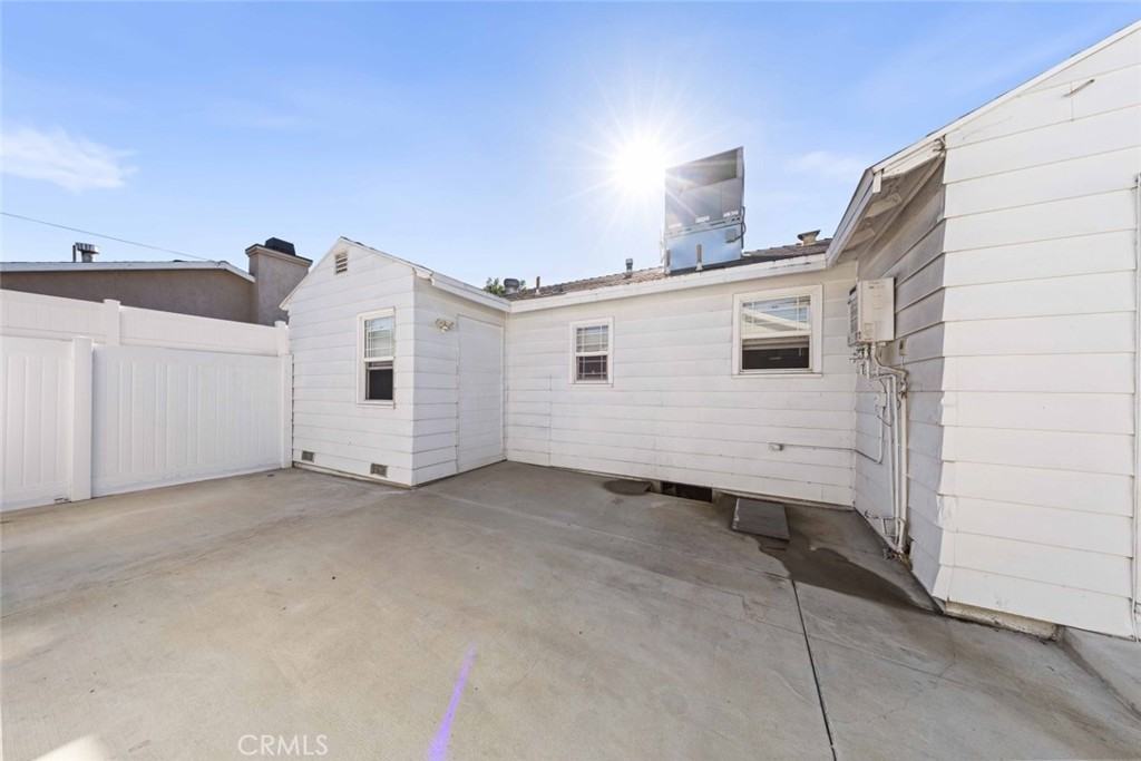 10717 Cantara Street #10717 - Photo 6 of 22