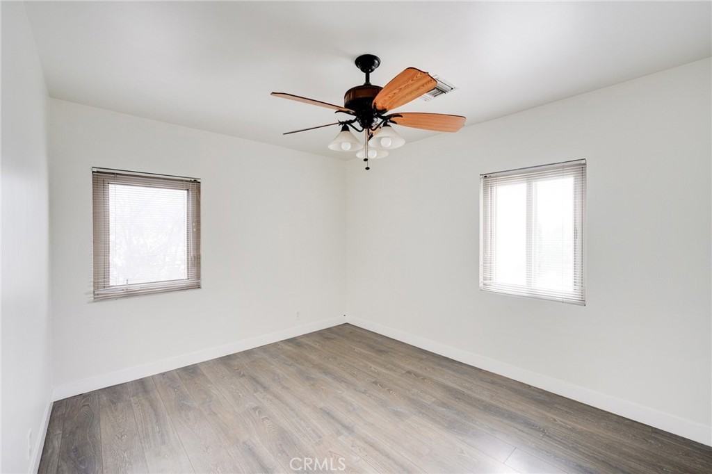 10727 Keswick Street #10727 - Photo 2 of 35