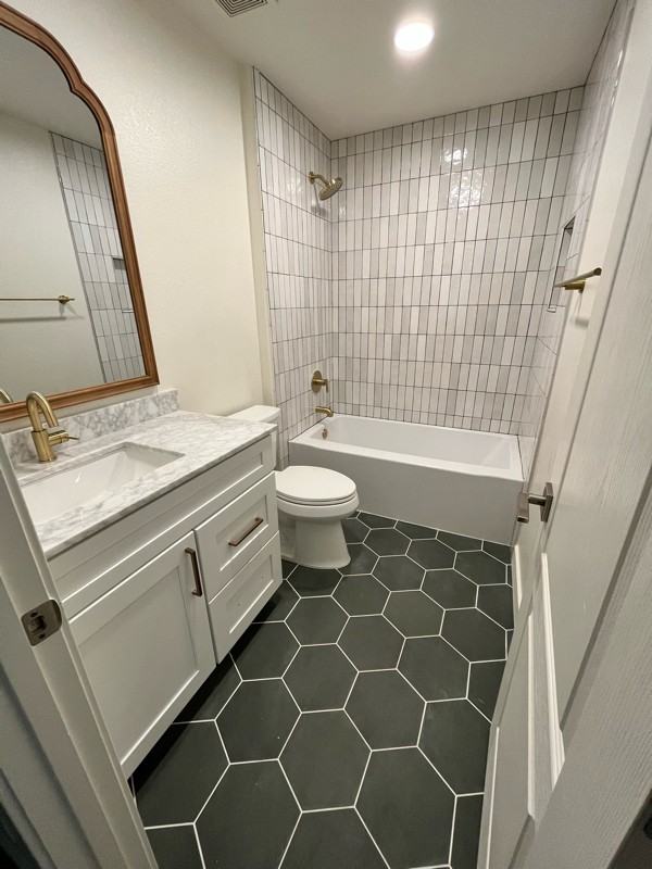 4387 East Morrow Drive - Photo 3 of 20