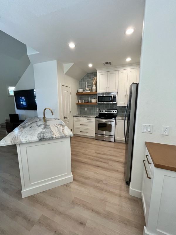 4387 East Morrow Drive - Photo 4 of 20