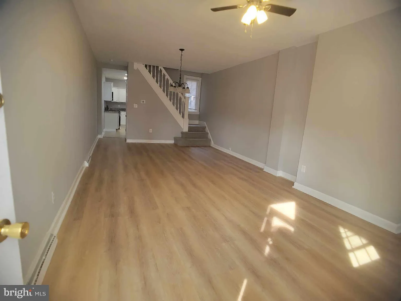 203 North Dupont Street - Photo 5 of 15