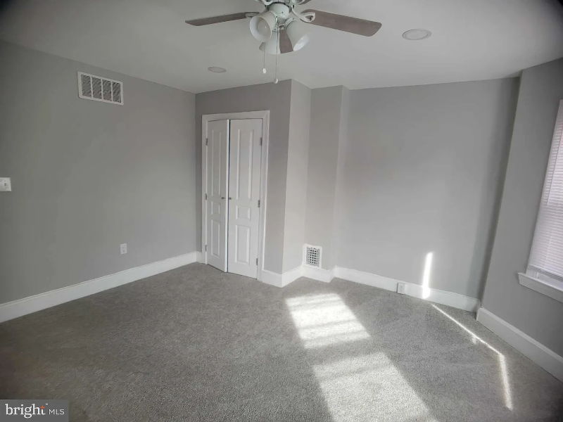 203 North Dupont Street - Photo 6 of 15