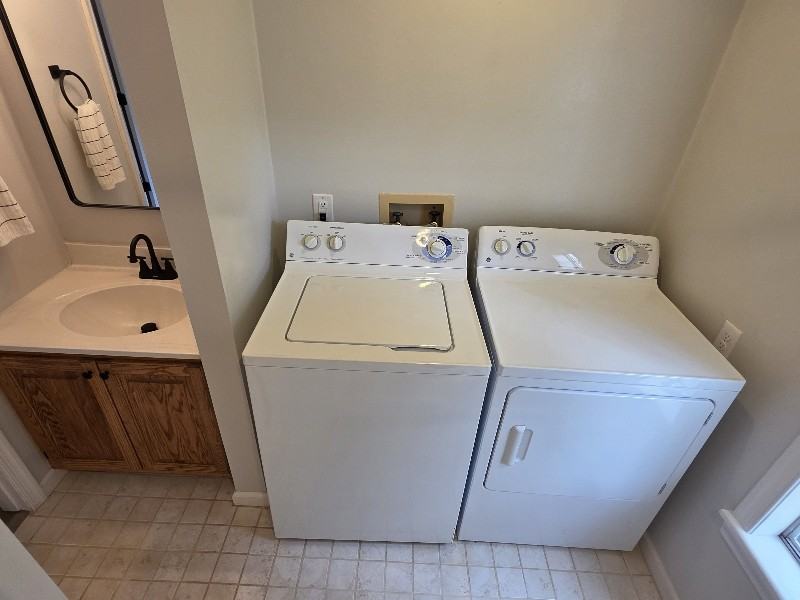 57 Benchmark Drive - Photo 7 of 13